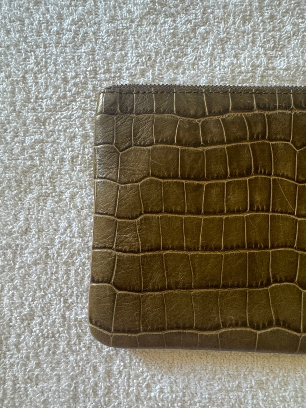 Madewell Croc Embossed Zip Pouch Wallet in Olive Green - Picture 2 of 12